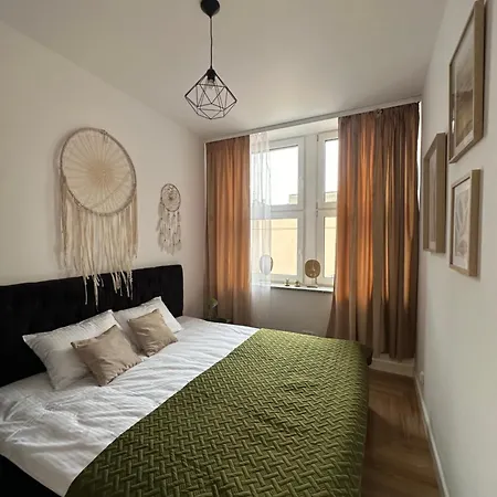 Apartment Center