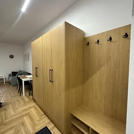 Apartament Center