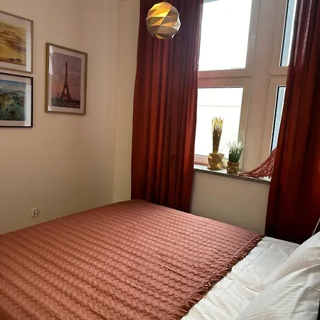 Apartment Center *