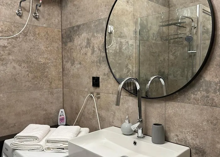 Center דירה צ'סטוצ'ובה