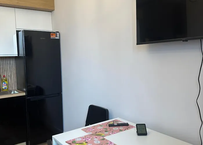 Center * צ'סטוצ'ובה